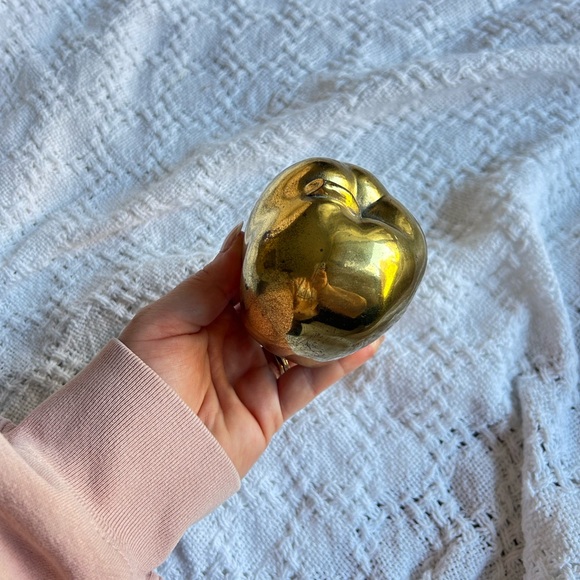 Vintage Brass Apple - Picture 1 of 3